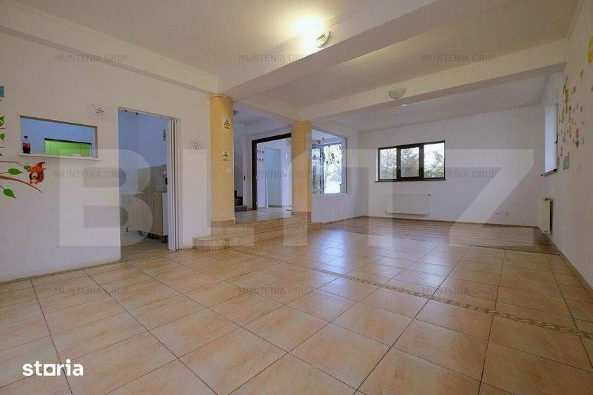 Casă cu 6 camere cu Teren 571 Mp în Snagov
