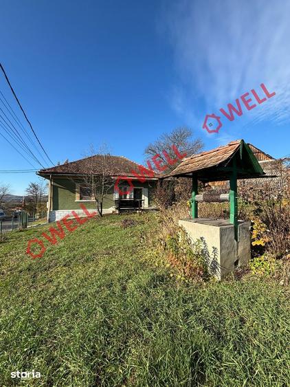 Casă cu 2 camere cu Teren 867 Mp în Hoghiz