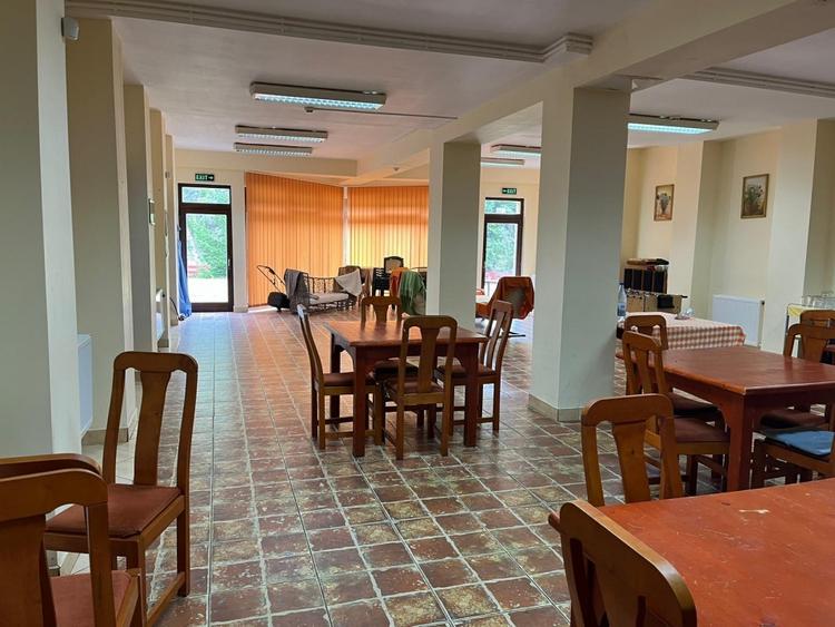 Hotel/Pensiune, de 400 mp, în Lepșa