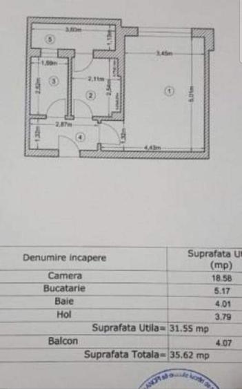 Garsonieră decomandată în Central