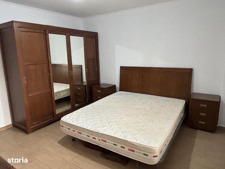 Apartament cu 3 camere decomandat, mobilat în Libertății