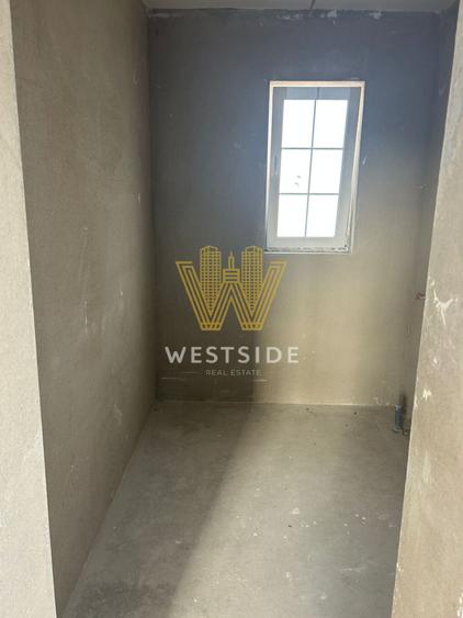 Apartament cu 3 camere decomandat în Sânandrei