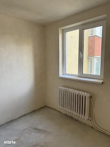 Apartament cu 2 camere în Micro 1