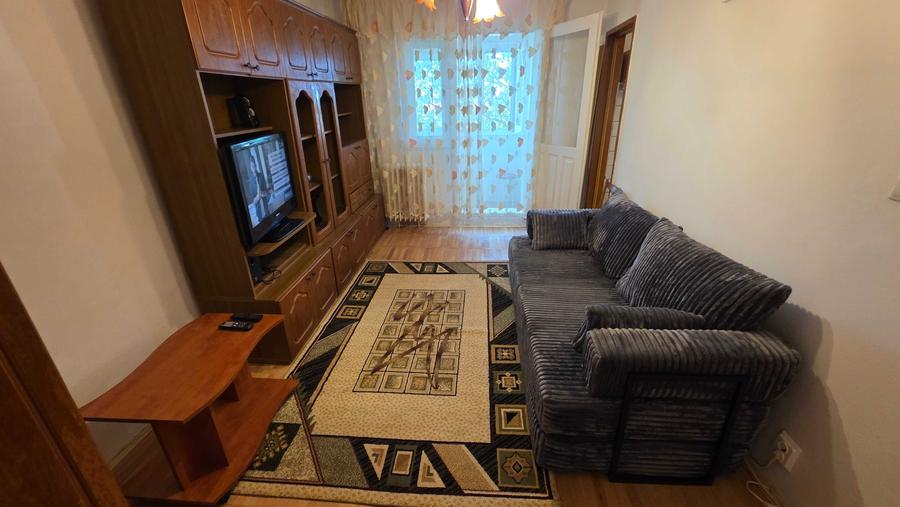 Garsonieră semidecomandată în Badea Cârțan