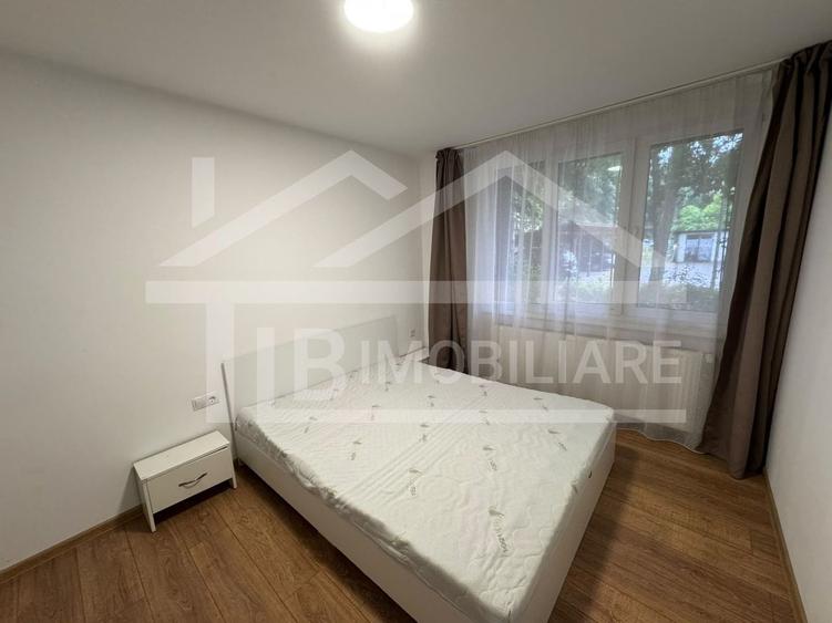 Apartament cu 2 camere decomandat în Libertății