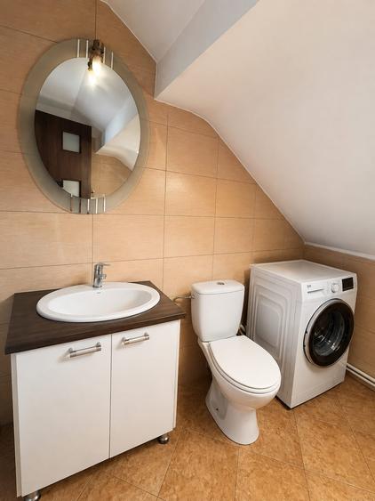Apartament cu 4 camere în P-ța Reșița