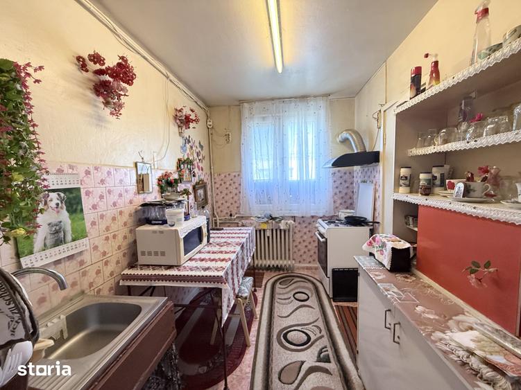 Apartament 3 camere, decomandat, str Uioara - 5