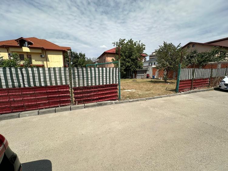 Teren Construcții intravilan de 586 mp, în Militari