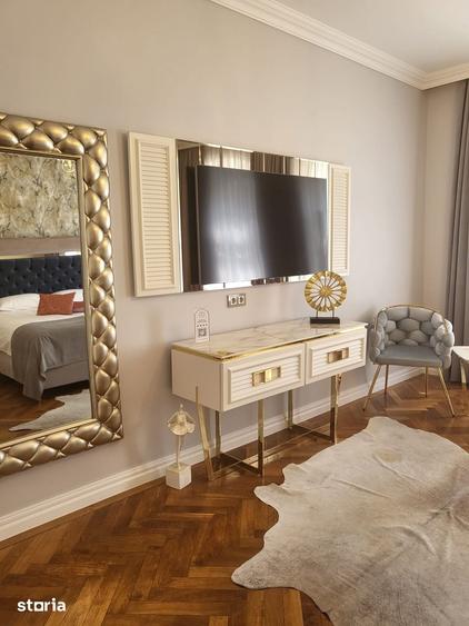 Apartament cu 4 camere în Central
