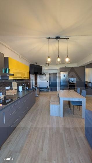 Apartament cu 3 camere semidecomandat, mobilat în Europa