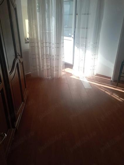 Apartament cu 4 camere decomandat în Ultracentral