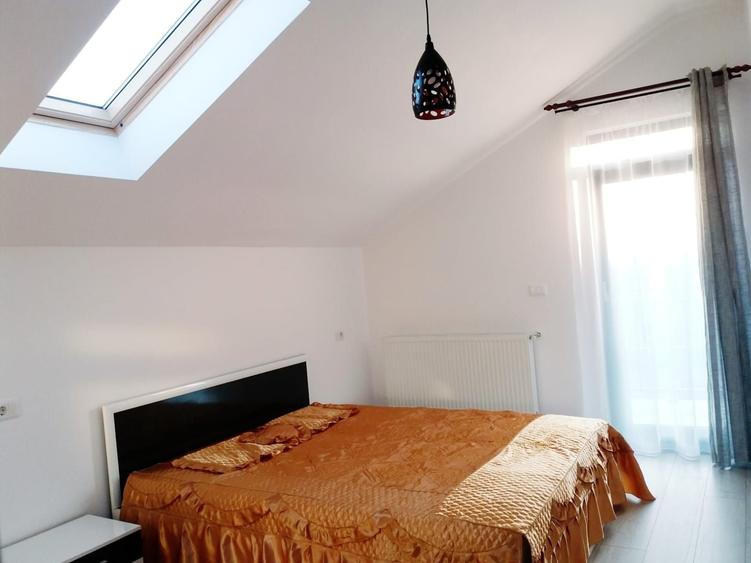 Apartament cu 2 camere decomandat în Giroc