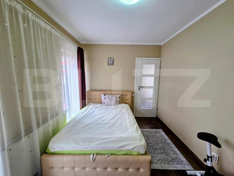 Duplex cu 4 camere cu Canalizare în Florești