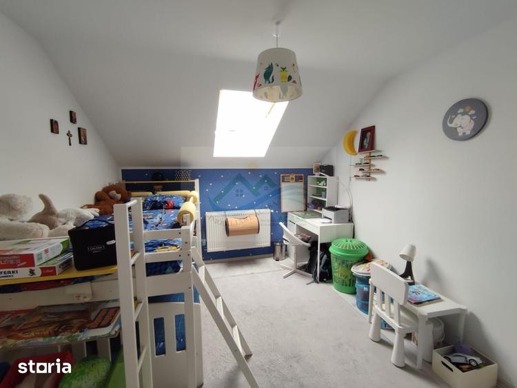 Apartament cu 3 camere decomandat în Ipotești
