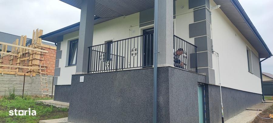 Casă cu 4 camere cu Teren 476 Mp în Cug