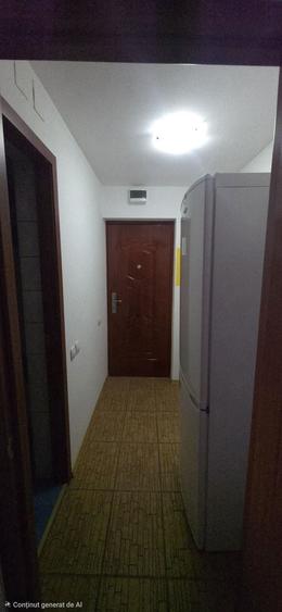 Garsonieră decomandată în Casa Cărții