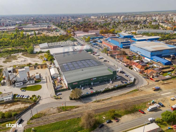 Spațiu comercial, de 1,271 mp, în Nord