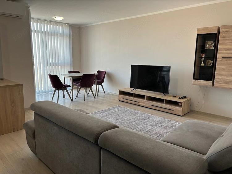 Apartament cu 2 camere decomandat în Spitalul Județean