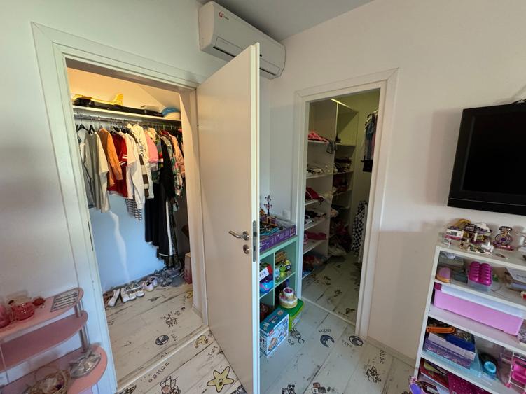 Casă individuală cu 2 camere cu Teren 1070 Mp în Lipănești