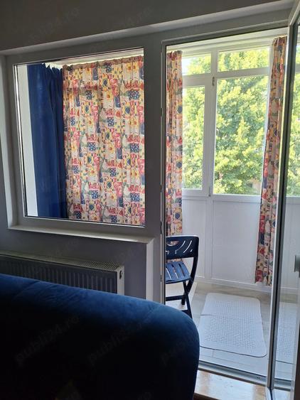Apartament cu 2 camere semidecomandat în Exterior Vest