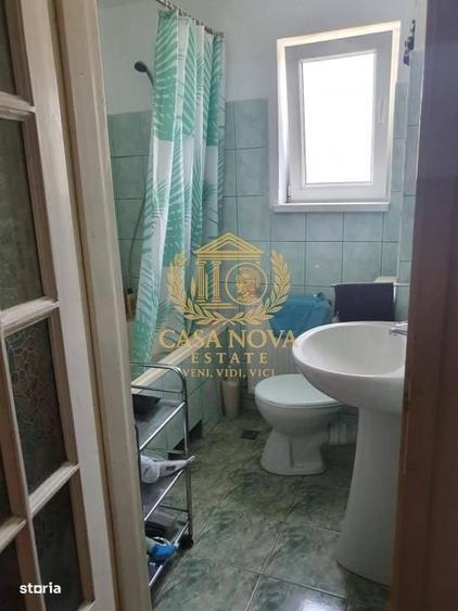 Apartament cu 4 camere în Gruia