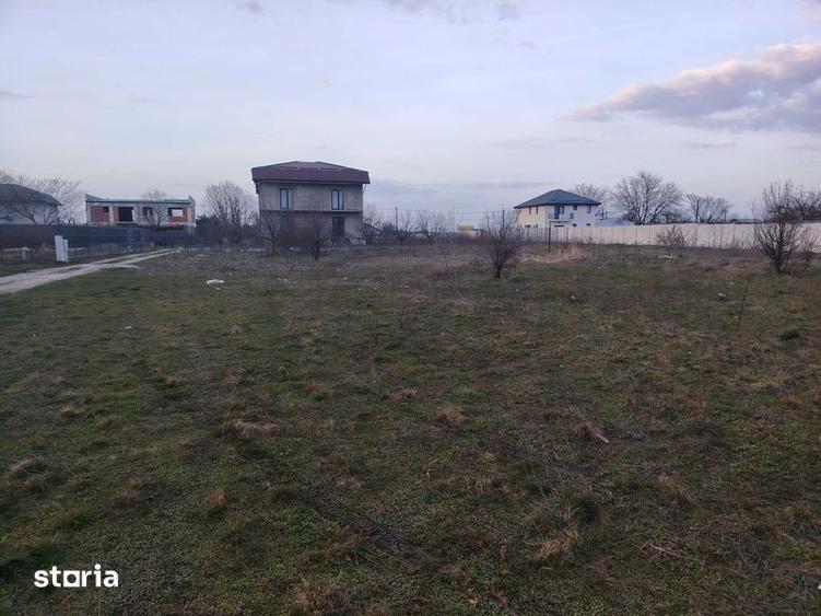 Teren de 600 mp, în Central