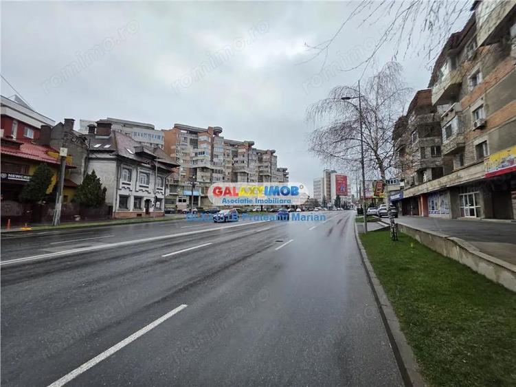 Spațiu comercial, de 128 mp, în Craiovei