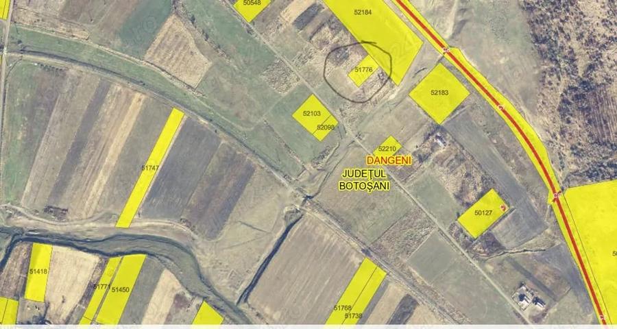 Teren de 46500 mp, în Dângeni