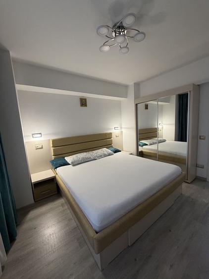 Apartament cu 3 camere decomandat în Ultracentral