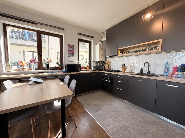 Apartament cu 2 camere decomandat, mobilat în Giroc