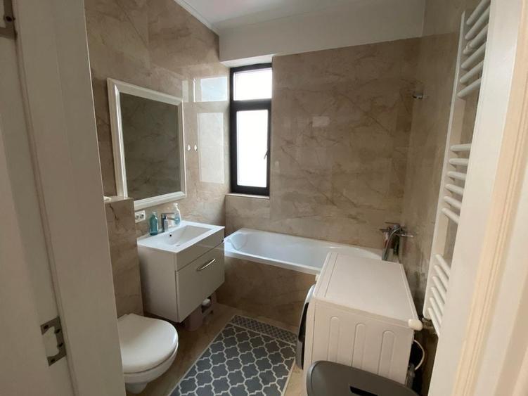 Apartament cu 3 camere în Valea Lupului