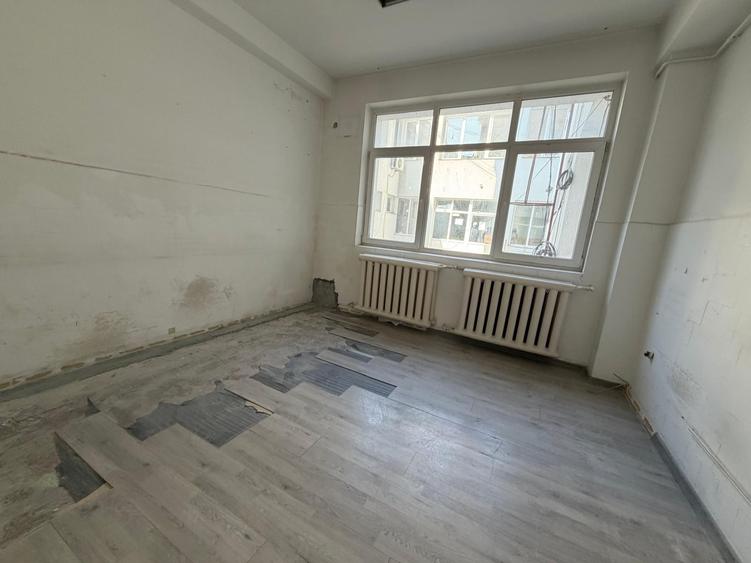 Spațiu comercial, de 125 mp, în Dristor