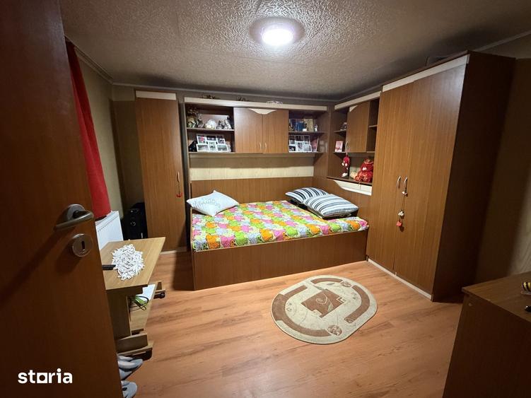 Casă cu 2 camere cu Teren 1000 Mp în Bucșani