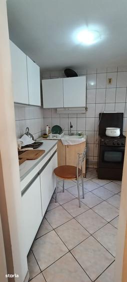 Casă cu 3 camere decomandat cu Teren 155 Mp în Colentina