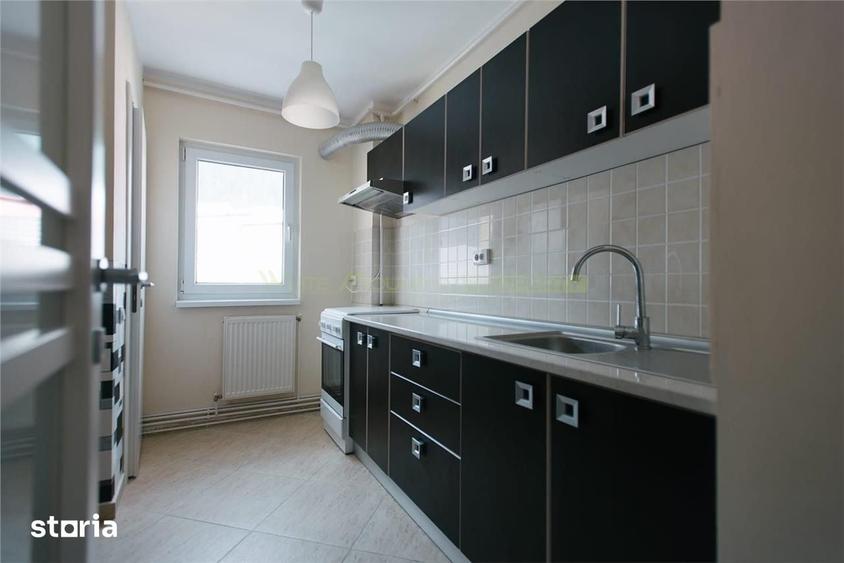 Apartament cu 2 camere decomandat în Valea Cetății