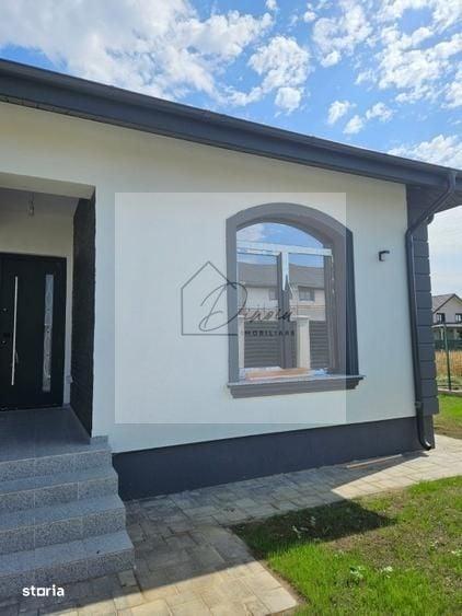 Casă cu 4 camere în Gulia