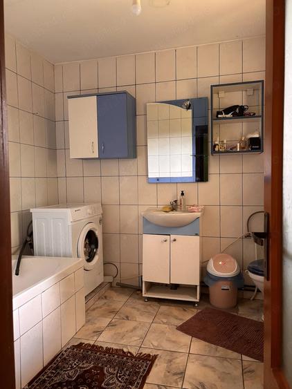 Casă cu 2 camere cu Teren 2300 Mp în Ibănești
