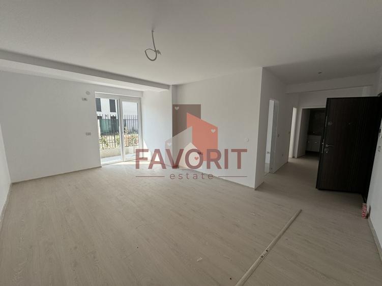 Apartament cu 3 camere decomandat în Aradului