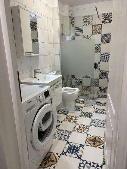 Apartament cu 2 camere decomandat în Exterior Vest