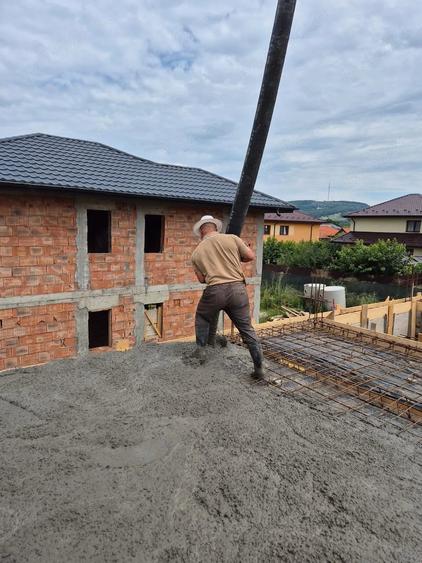 Casă cu Teren 450 Mp în Bârnova