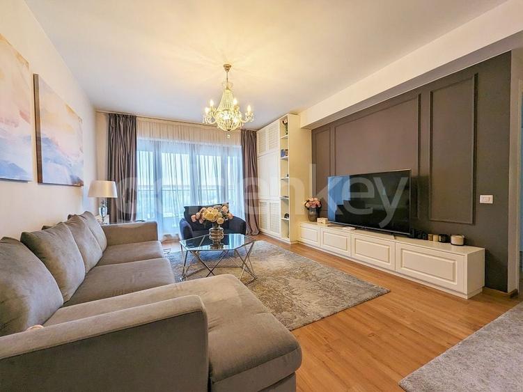 Apartament cu 3 camere semidecomandat, mobilat în Iancu Nicolae