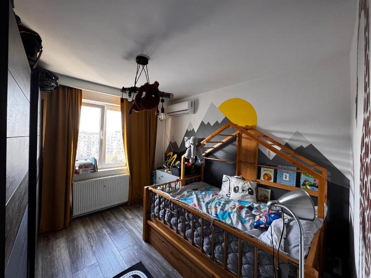 Apartament cu 3 camere semidecomandat, mobilat în Gorjului