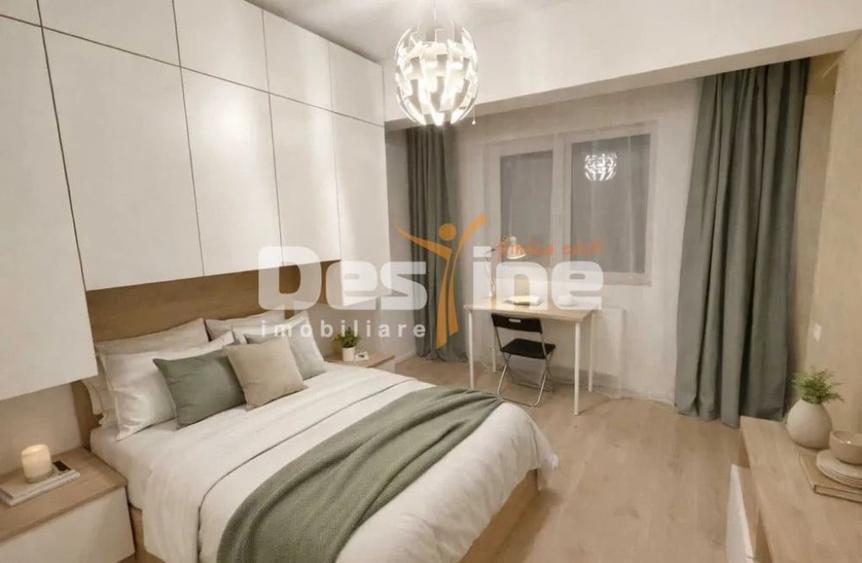 Apartament cu 3 camere decomandat în Regie