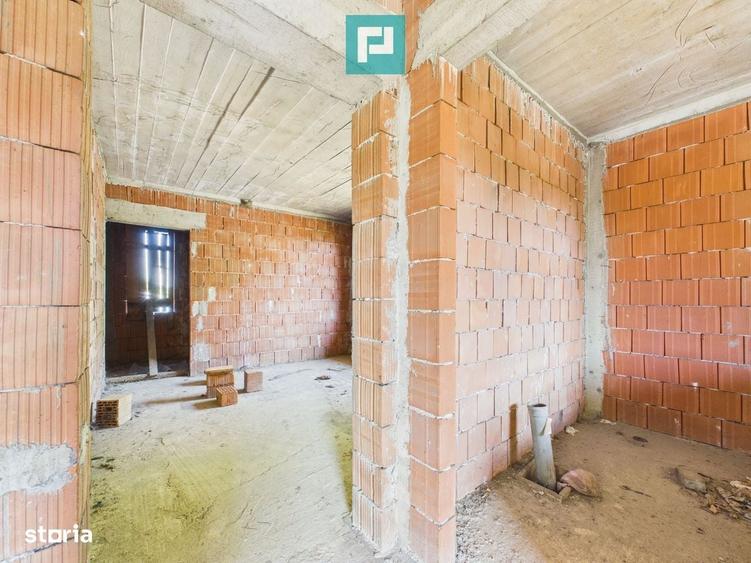 Vila pe 3 niveluri si garaj 168mp in Zimandu Nou - 11