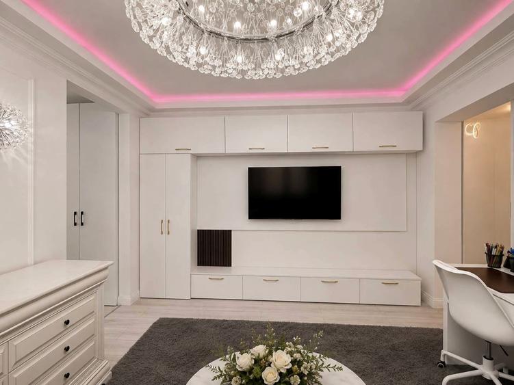 Apartament cu 4 camere semidecomandat în Tomis Nord