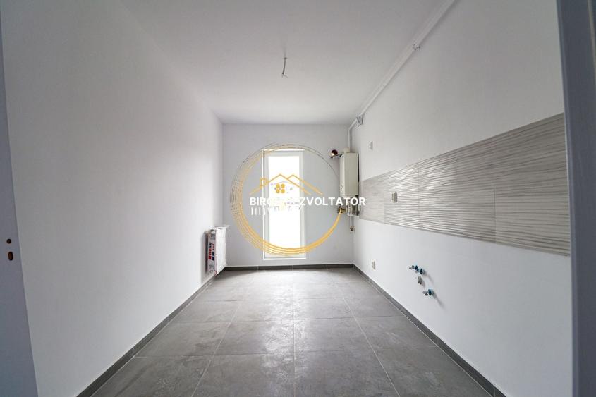 Apartament cu 2 camere decomandat în Theodor Pallady