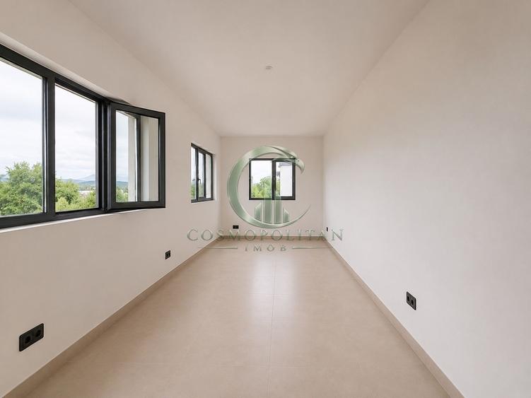 Casă cu 4 camere în Vernești