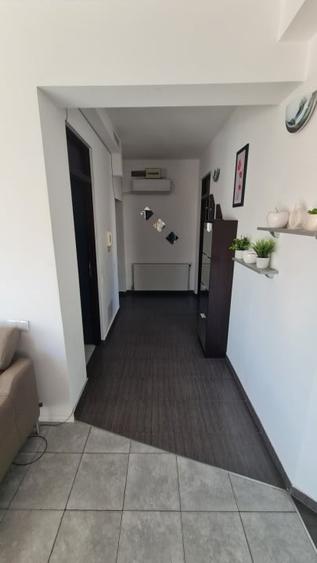 Apartament cu 2 camere semidecomandat, mobilat în Zorilor