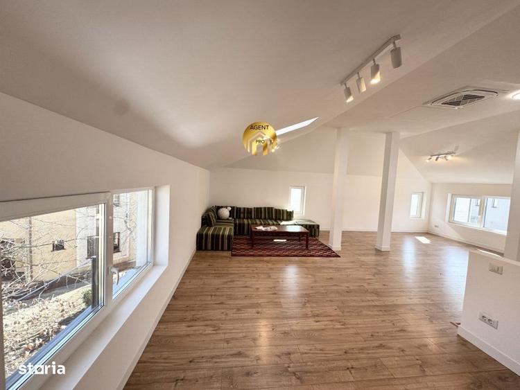 Casă cu 4 camere cu Teren 250 Mp în Ferme