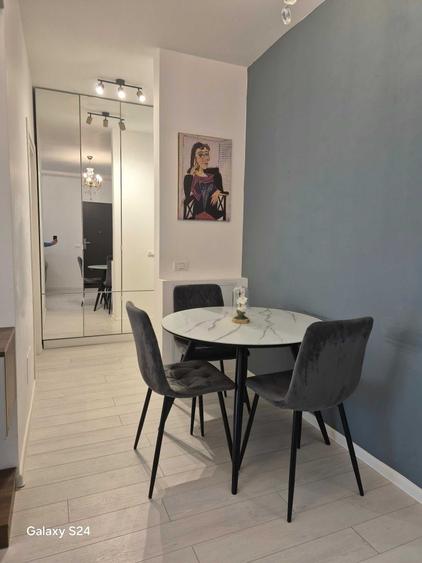 Apartament cu 2 camere decomandat în Mihai Bravu
